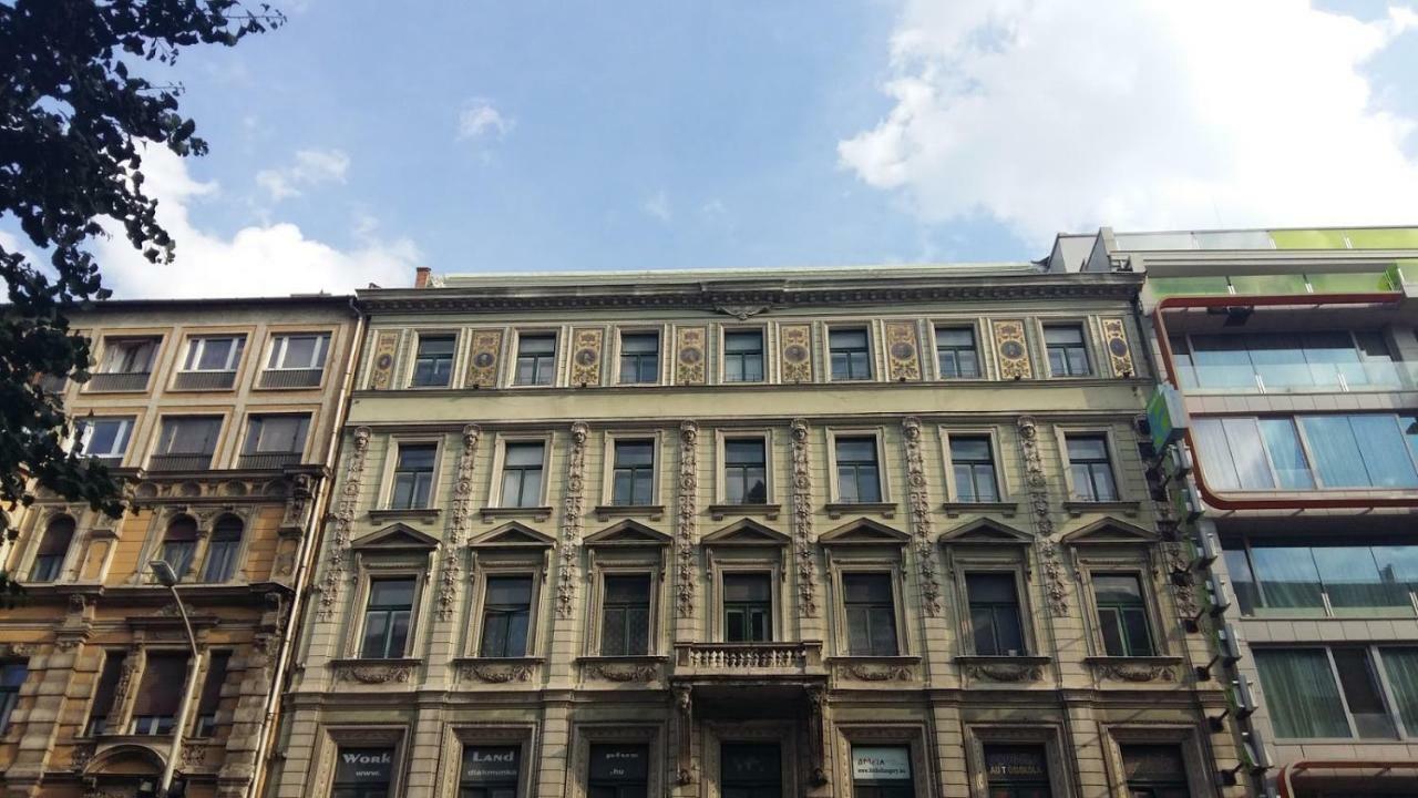 Deluxe Downtown Home 2 Bedrm, 2 Bathrm Budapeşte Dış mekan fotoğraf